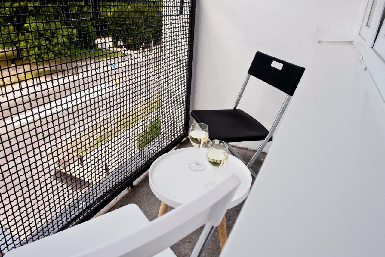 Apartament Powisle With Balcony Βαρσοβία Εξωτερικό φωτογραφία